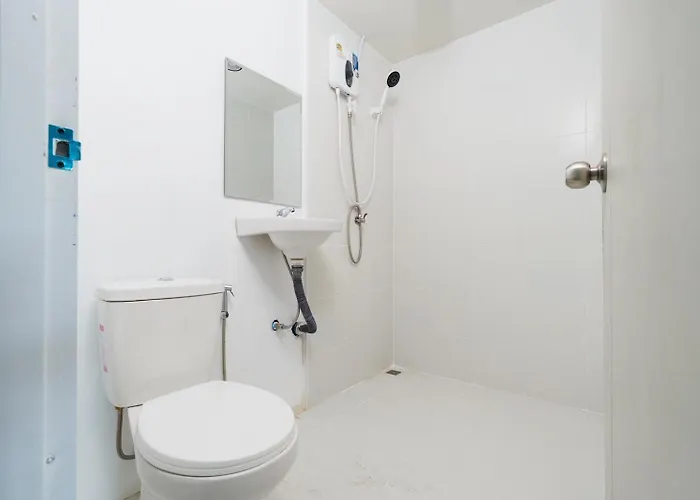 Apartment Bob House Sukhumvit 42l1 Bts Ekkamai บ็อบ เฮ้าส์ รถไฟฟ้า เอกมัย Bangkok