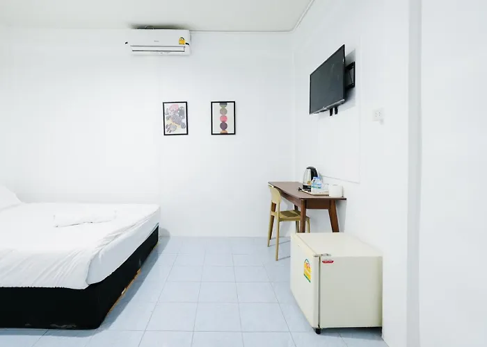 Bob House Sukhumvit 42l1 Bts Ekkamai บ็อบ เฮ้าส์ รถไฟฟ้า เอกมัย Lejlighed *