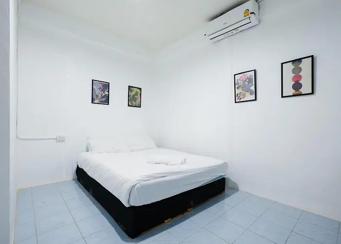 Lejlighed Bob House Sukhumvit 42l1 Bts Ekkamai บ็อบ เฮ้าส์ รถไฟฟ้า เอกมัย