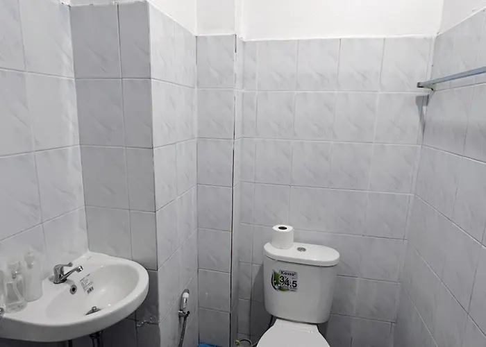 Apartment Bob House Sukhumvit 42l1 Bts Ekkamai บ็อบ เฮ้าส์ รถไฟฟ้า เอกมัย Bangkok